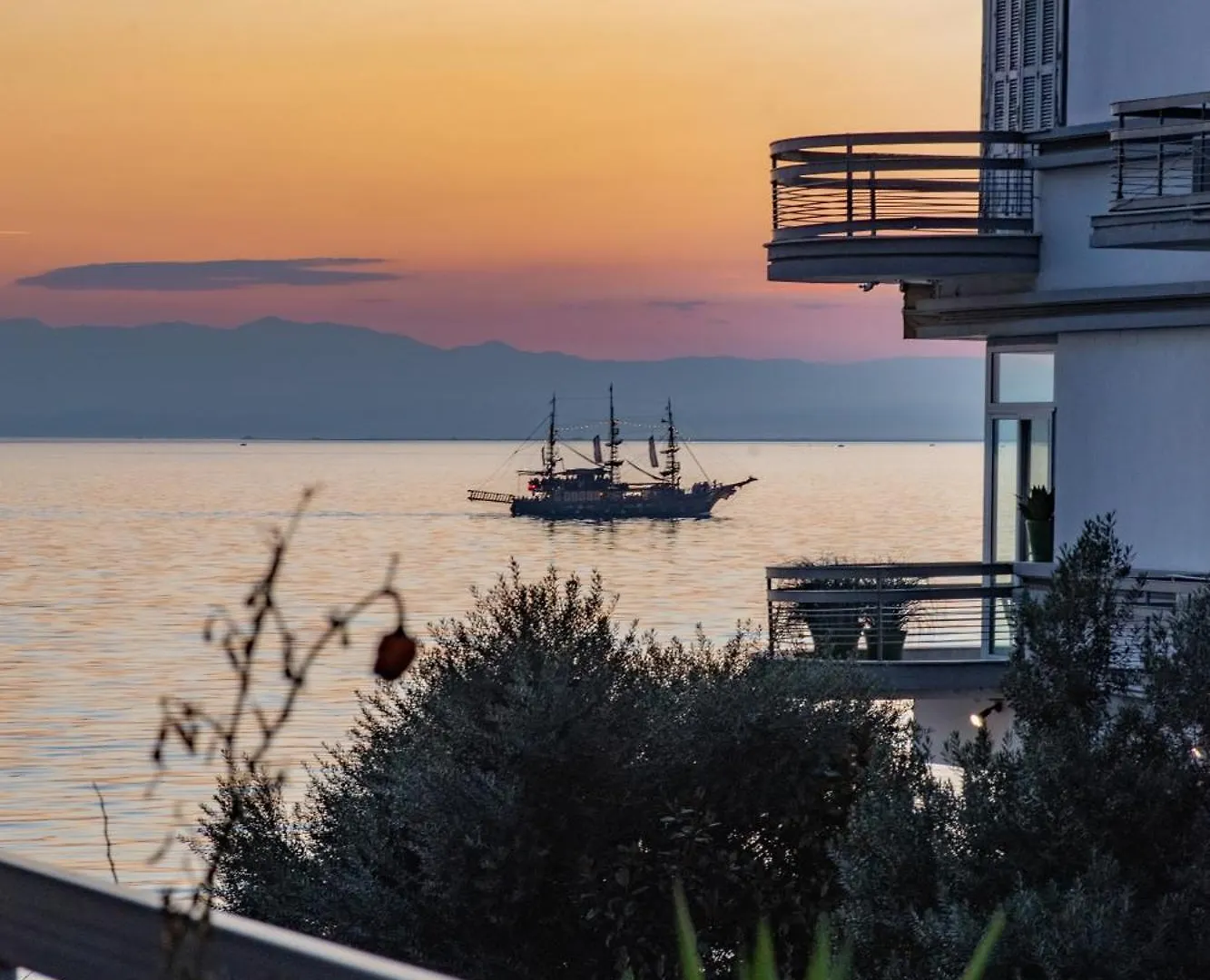 Houseloft Koromila Sea View Apartment Thessaloniki
